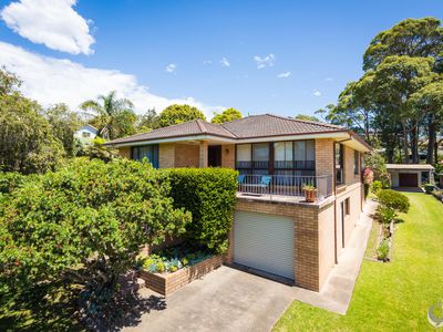 6 Mitchell Place, Narooma