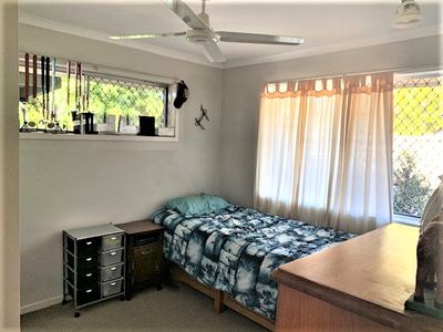 15 Milperra Road, Rochedale South