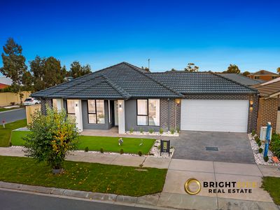 10 Cumberland Drive, Pakenham