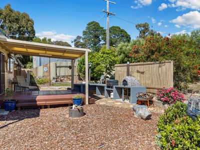 26 Eureka Street, Chewton