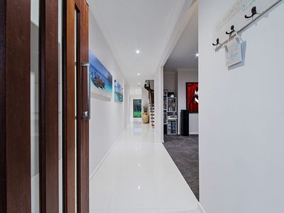 9 Lydia Place, Wakerley