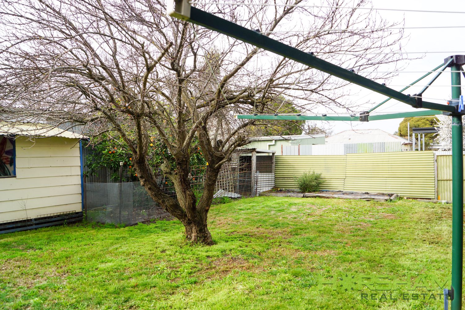 24 Valentine Avenue, Horsham