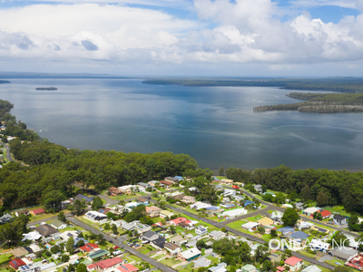 30 Dorothy Avenue, Basin View