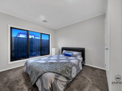 17 Merribrook Boulevard, Clyde