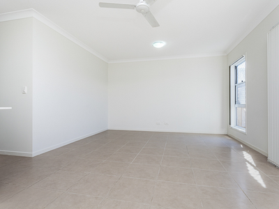 2/100 Brickworks Road, Kallangur