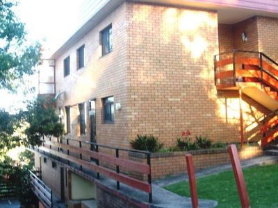 1 / 13 Zelang Avenue, Figtree