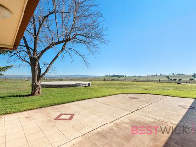 73 Clairvaux Lane, Kelso
