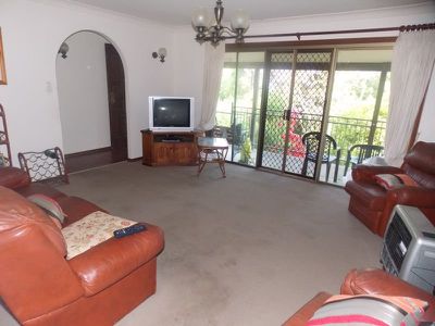 16 Berrys Lane, Fountaindale
