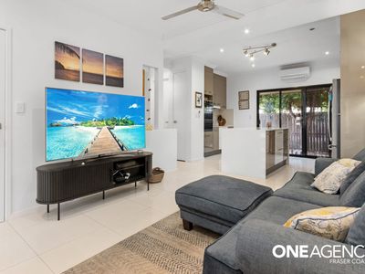 1 / 19 King Street, Urangan