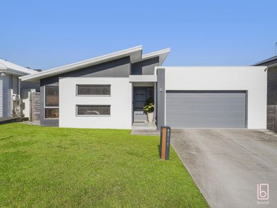 6 Aquila Avenue, Wadalba