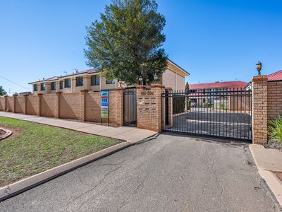 8 / 201 Egan Street, Kalgoorlie