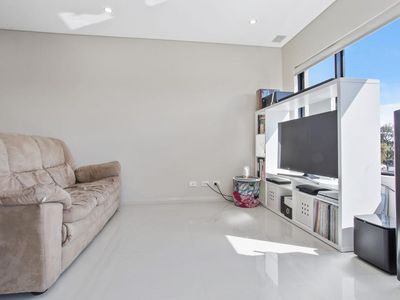 5 / 68 NOLLAMARA AVENUE, Nollamara