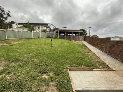 266 Northcliffe Drive, Lake Heights