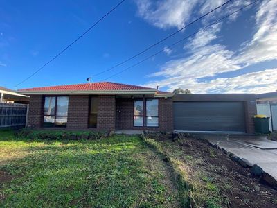 2 Madison Drive, Hoppers Crossing