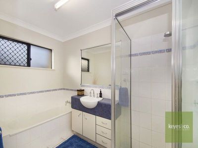 9 Monaro Circuit, Mount Louisa
