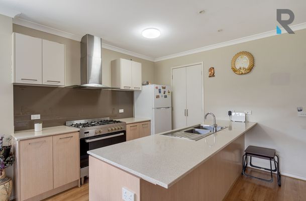 12 Birdswood Crescent, Craigieburn