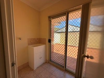 2/37 Green Ave, Balcatta