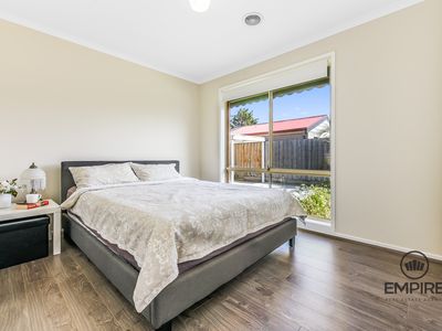 9 Broome Crescent, Cranbourne North