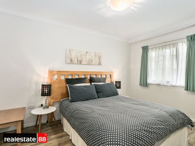 202  /  126 Mounts Bay Road, Perth