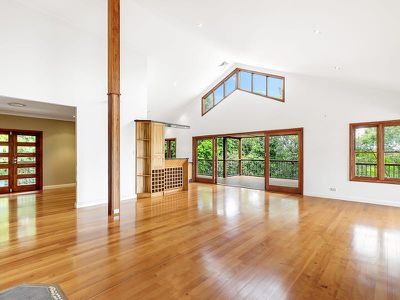 10-12 Main St, Montville