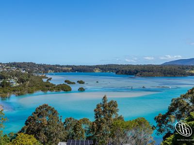 11 Hillcrest Avenue, North Narooma