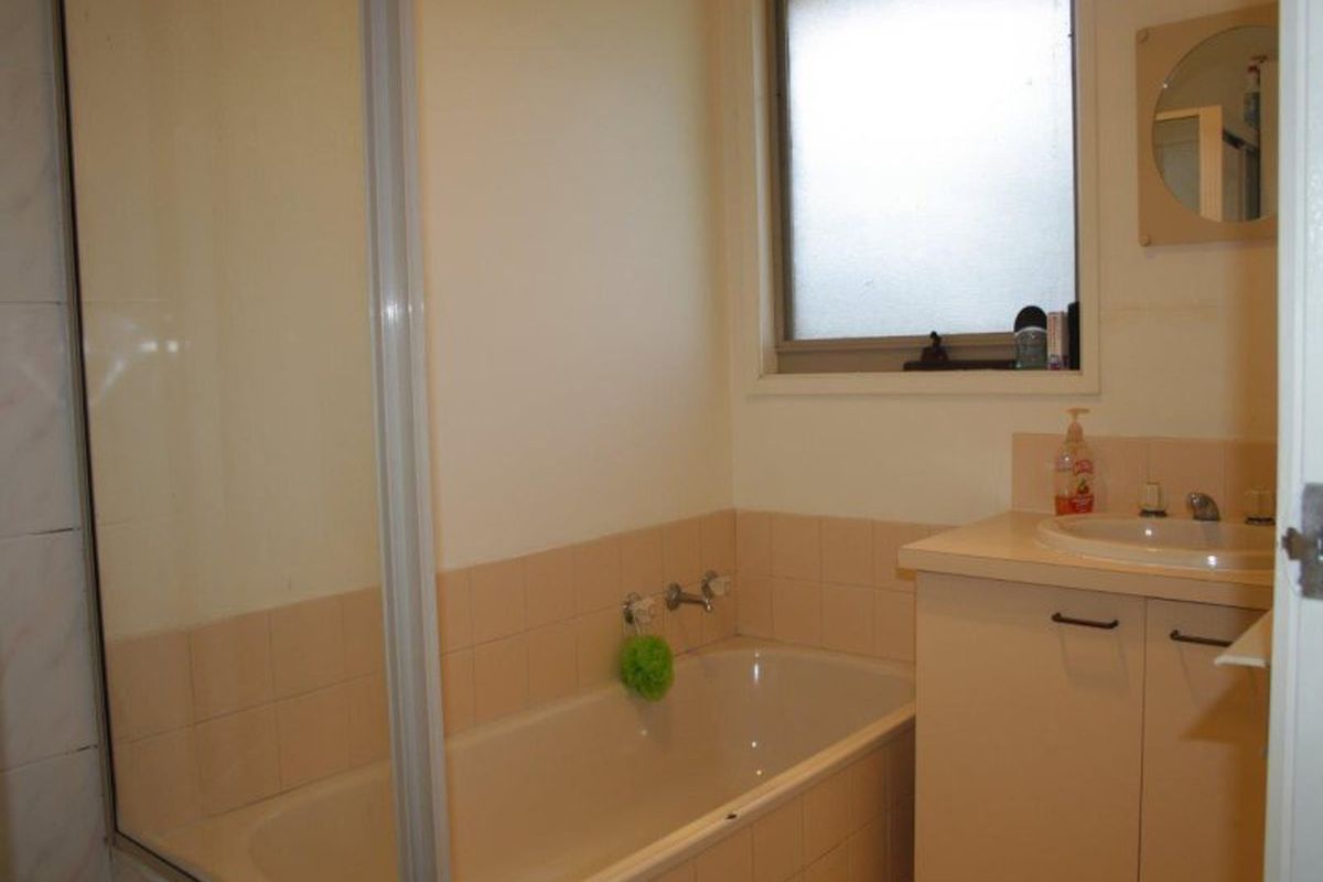 4 / 11 Club Court, Mansfield