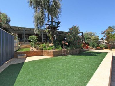 52 Killarney Street, Hannans