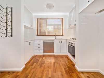 10 / 30  Shelley Street, Elwood
