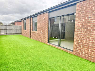 19 Hound Street, Wyndham Vale