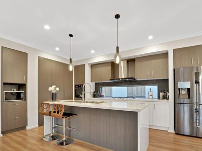 20 Festival Drive, Point Cook