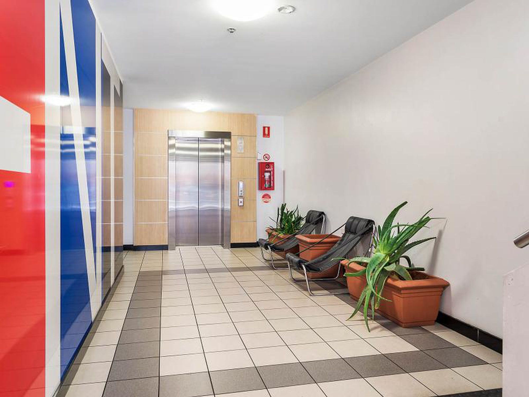 24 / 45 York Street, Adelaide