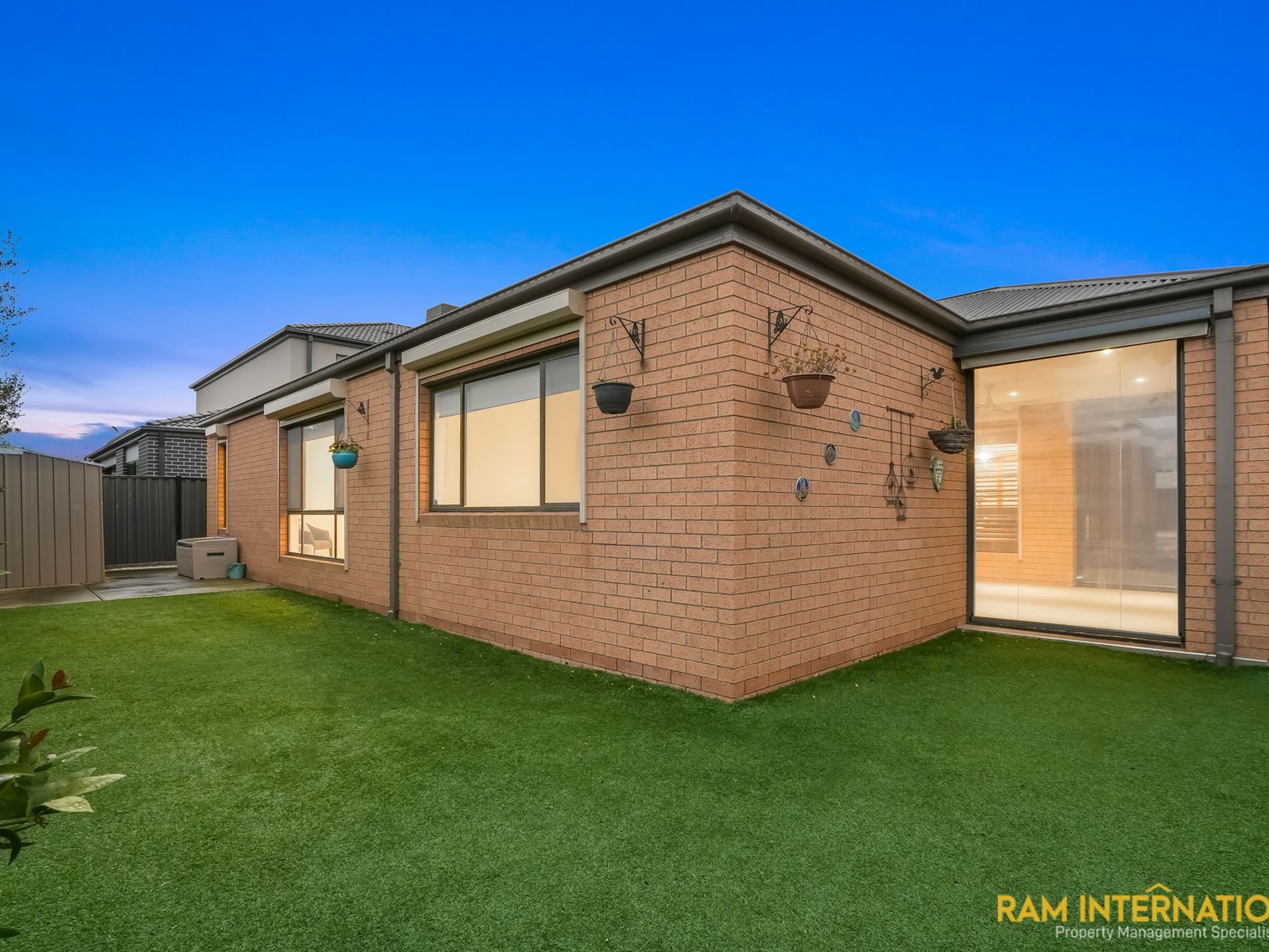 15 Fontana Avenue, Point Cook