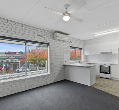 1 / 161 HOGAN STREET, Tatura