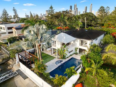 24 Gibraltar Drive, Isle Of Capri