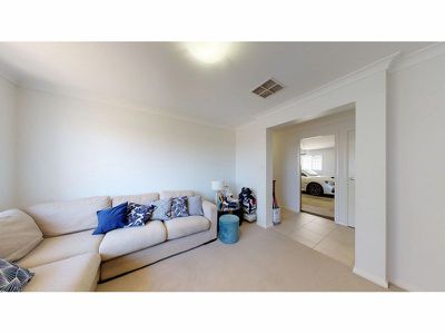 17 Sherrard Crescent, Dubbo