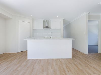 6 Sentosa St, Baldivis