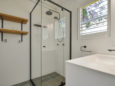 9 / 65 Nesca Parade, The Hill