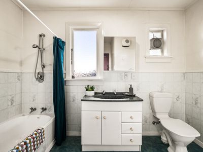 12 Gloucester Street, Andersons Bay