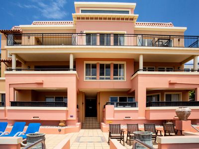 11 / 18 Golden Orchid Drive, Airlie Beach