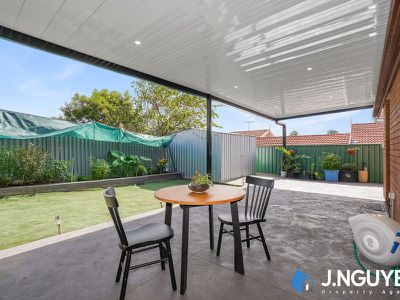 9 / 45 Pine Road, Casula