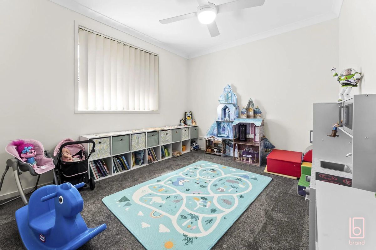 61 Georgia Drive, Hamlyn Terrace