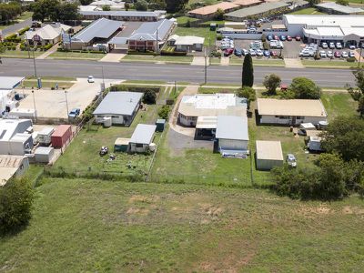 66 /  68, 70 Kingaroy Street, Kingaroy