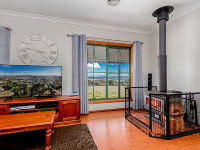 112 James White Drive, Fosters Valley