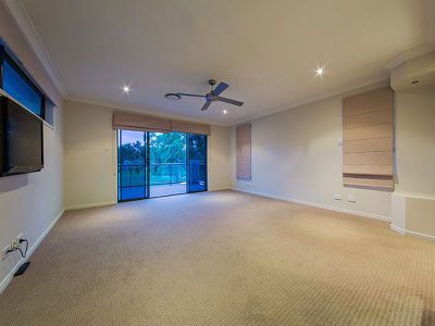 15 Gumdale Street, Wakerley