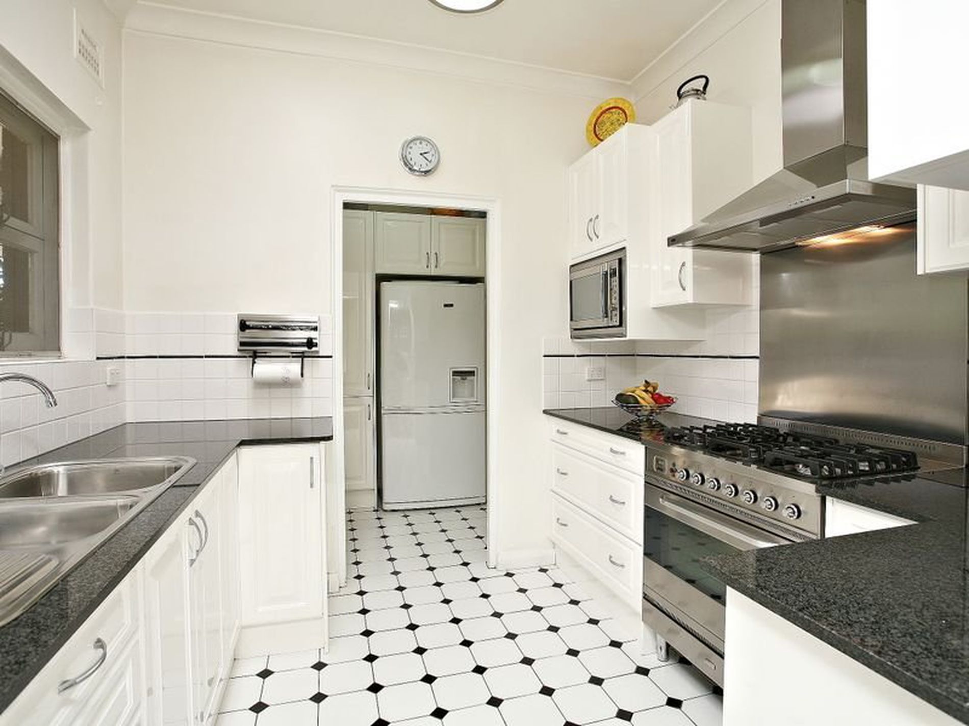 54 Smith Street, Eastgardens