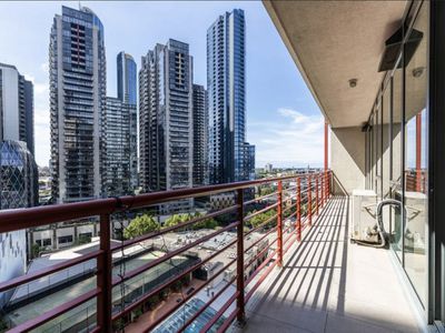 1209 / 83 Queens Bridge, Southbank