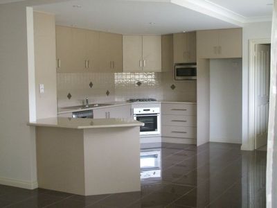 2 / 11 Hartley Street, Mount Gambier