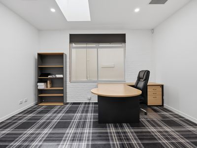 Rear Office / 89 Esplanade, Launceston