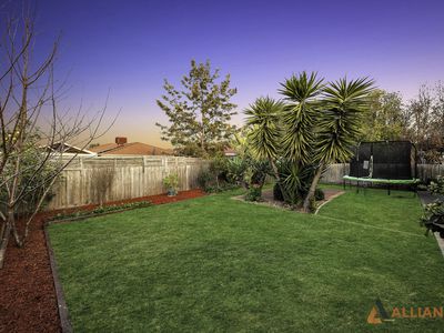 2 Governor Close, Tarneit