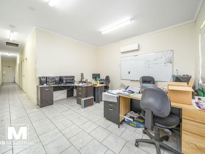 33 Barry Avenue, Mortdale
